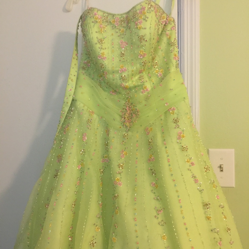 Prom dress